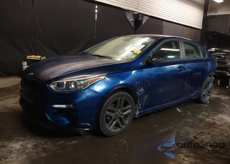 2021 Kia Forte Gt-Line z USA, uszkodzony, nr VIN 3KPF34AD4ME276155